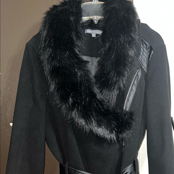 'Kate & Mallory' Faux Fur/ Leather Trim Coat (Plus) - Picture 4 of 10
